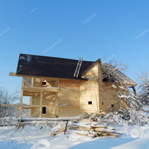 Строительство брусового дома 10х11 м из зимнего леса